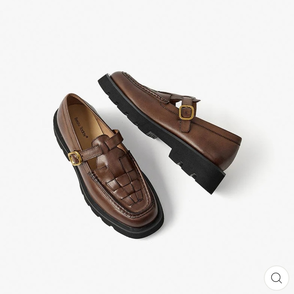 Beau Today Mary Jane shoes